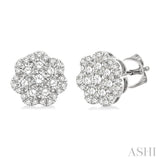 3/4 Ctw Flower Pattern Round Cut Diamond Fashion Stud Earrings in 14K White Gold