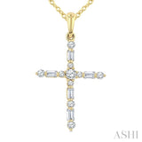 1/5 Ctw Latin Cross Fusion Baguette and Round Cut Diamond Fashion Pendant With Chain in 10K Yellow Gold