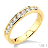 1/2 Ctw Round Cut Diamond Wedding Band in 14K Yellow Gold