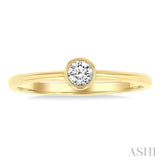 1/6 Ctw Petite Bezel Set Round Cut Diamond Fashion Ring in 10K Yellow Gold