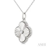 1/20 Ctw Clover Fluted Medallion Round Cut Diamond Pendant With Chain in 10K White Gold