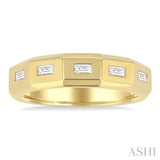 1/6 ctw Geometric Shape Emerald Cut Diamond Fashion Band in 14K Yellow Gold
