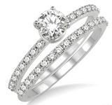 Round Shape Diamond Wedding Set