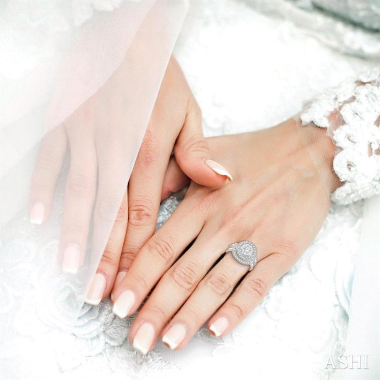 Lovebright Bridal Diamond Wedding Set